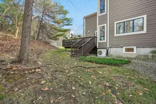 51 Mill Pond Rd, Woodland Park, NJ 07424 - Photo 33