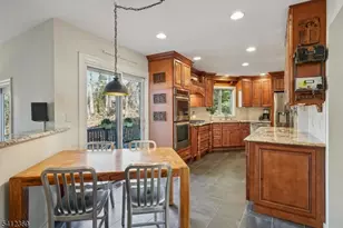 51 Mill Pond Rd, Woodland Park, NJ 07424 - Photo 15