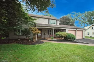 25 Hughes Rd, Franklin Township, NJ 08873 - Photo 1