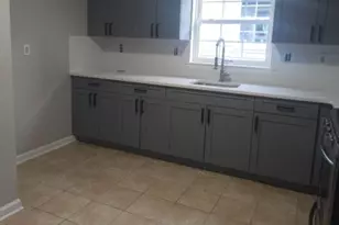 307 Smith St, Newark, NJ 07106 - Photo 7