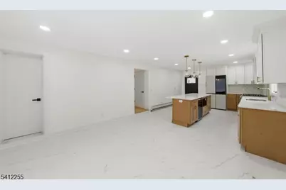 68 Port Reading Ave, Woodbridge Township, NJ 07095 - Photo 15