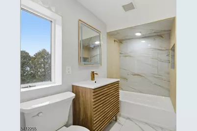 68 Port Reading Ave, Woodbridge Township, NJ 07095 - Photo 21
