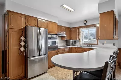 6 E 2nd St, Woodbridge Township, NJ 07064 - Photo 9