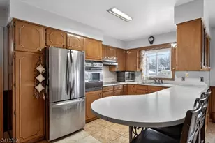 6 E 2nd St, Woodbridge Township, NJ 07064 - Photo 9