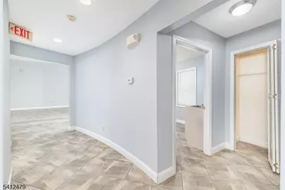 137 S Rutherford Ave, Franklin, NJ 07416 - Photo 15