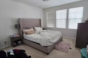 10 Bond St, North Brunswick Township, NJ 08902 - Photo 7