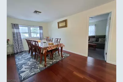 61 Jensen Rd, Sayreville Boro, NJ 08872 - Photo 19