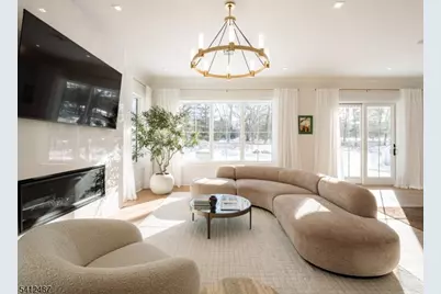 16-18 Paris Ave #14, Rockleigh Boro, NJ 07647 - Photo 9