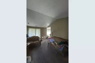 50 Tanglewood Ct, South Brunswick Township, NJ 08852 - Photo 7