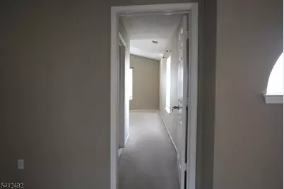 50 Tanglewood Ct, South Brunswick Township, NJ 08852 - Photo 9