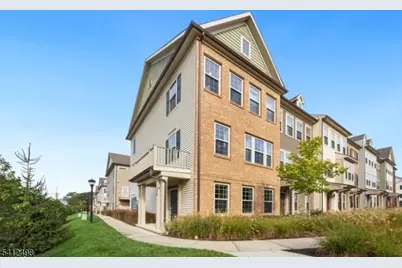 36 Cortland Ct, Livingston, NJ 07039 - Photo 1