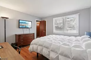 86 Kakeout Rd, Butler, NJ 07405 - Photo 15