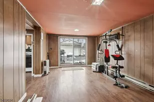 86 Kakeout Rd, Butler, NJ 07405 - Photo 37