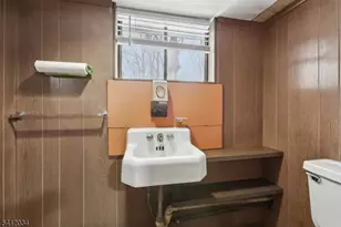 86 Kakeout Rd, Butler, NJ 07405 - Photo 31