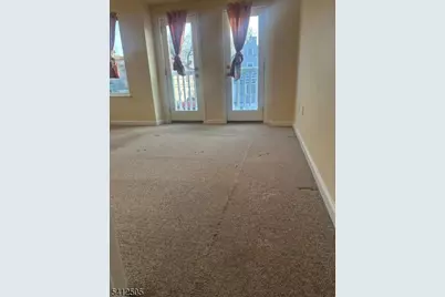 185 Parrow St, Orange, NJ 07050 - Photo 17