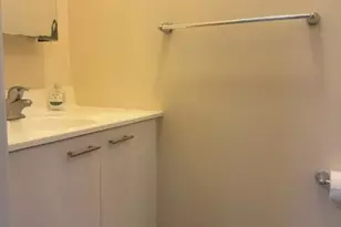 185 Parrow St, Orange, NJ 07050 - Photo 7