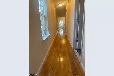 185 Parrow St, Orange, NJ 07050 - Photo 17