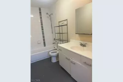 185 Parrow St, Orange, NJ 07050 - Photo 15