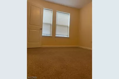 185 Parrow St, Orange, NJ 07050 - Photo 13