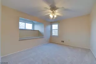 4 Hawthorne Pl, Bernards Township, NJ 07920 - Photo 3