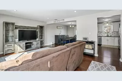 94 Harrison Ave, North Plainfield, NJ 07060 - Photo 3