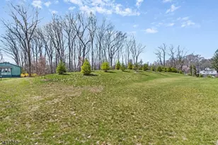 16 Sedicavage Way, Mount Olive, NJ 07828 - Photo 23