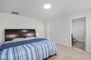 16 Sedicavage Way, Mount Olive, NJ 07828 - Photo 13