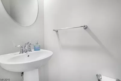 16 Sedicavage Way, Mount Olive, NJ 07828 - Photo 11