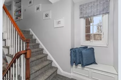 6 Harding Ct, Passaic, NJ 07055 - Photo 9