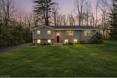 52 Valleyview Rd, Warren Township, NJ 07059 - Photo 1