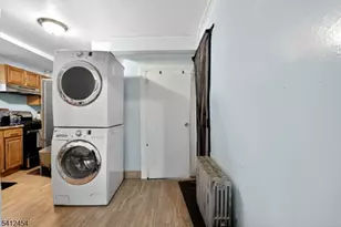 527 Valley St, Orange, NJ 07050 - Photo 7