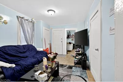 527 Valley St, Orange, NJ 07050 - Photo 11