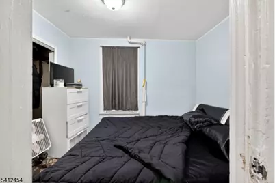 527 Valley St, Orange, NJ 07050 - Photo 15