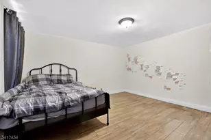 527 Valley St, Orange, NJ 07050 - Photo 25