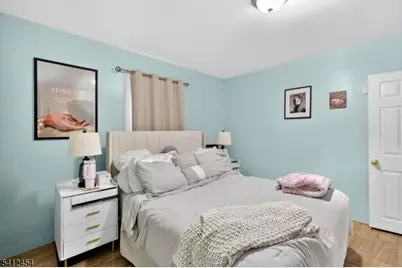 527 Valley St, Orange, NJ 07050 - Photo 5