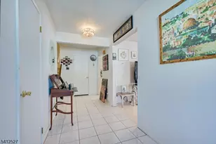 37 Giggleswick Way, Edison Twp., NJ 08820 - Photo 13