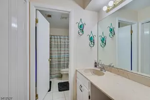 37 Giggleswick Way, Edison Twp., NJ 08820 - Photo 29