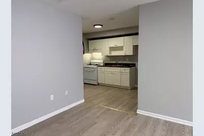 34 Auburn St, Paterson, NJ 07501 - Photo 9