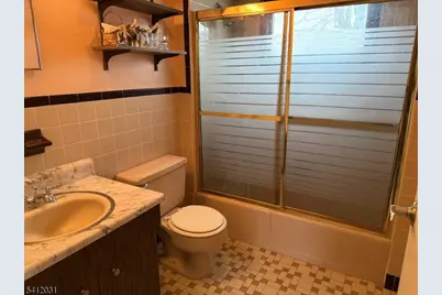 36 Kearney St, Lyndhurst Township, NJ 07071 - Photo 25