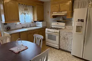 36 Kearney St, Lyndhurst Township, NJ 07071 - Photo 5