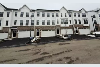 6 Lafayette Ln, Montville Township, NJ 07082 - Photo 1