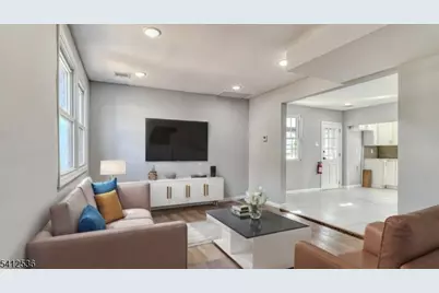 685 Edgewood Pl, North Brunswick Township, NJ 08902 - Photo 29