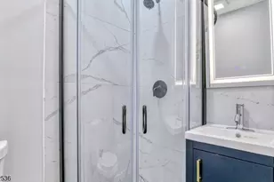 685 Edgewood Pl, North Brunswick Township, NJ 08902 - Photo 27