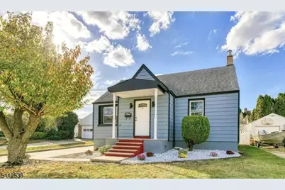 685 Edgewood Pl, North Brunswick Township, NJ 08902 - Photo 35