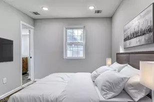 685 Edgewood Pl, North Brunswick Township, NJ 08902 - Photo 19