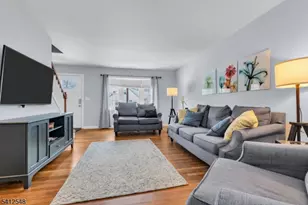 39 Waldon Rd, Fanwood, NJ 07023 - Photo 5