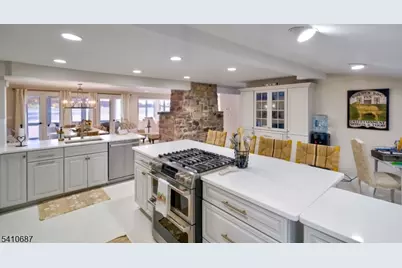 134 Lake End Rd, Rockaway Township, NJ 07435 - Photo 11