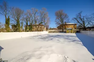 437 Bailey Ave, Union Township, NJ 07083 - Photo 3