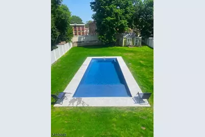 437 Bailey Ave, Union Township, NJ 07083 - Photo 3