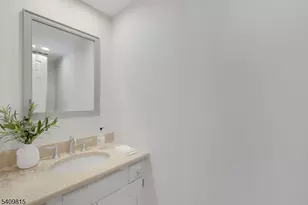 1 Murray Hill Square, New Providence, NJ 07974 - Photo 17